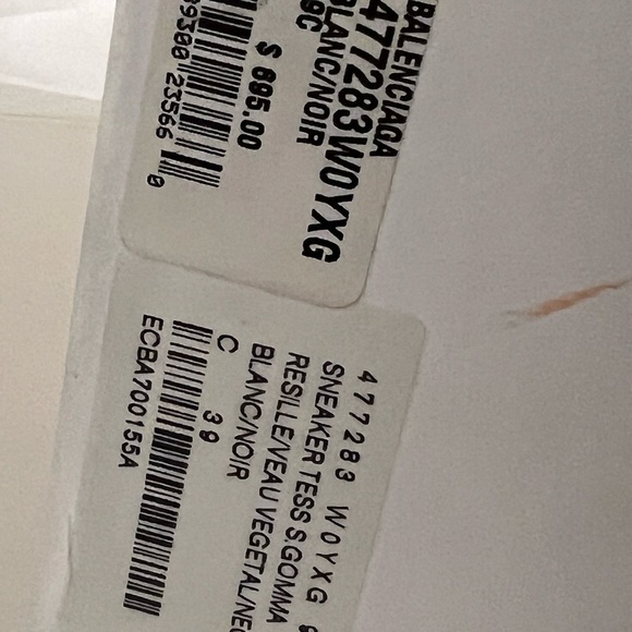 Balenciaga Blanc Noir /White Sneakers 39 / 8.5 or 9 - Picture 5 of 16